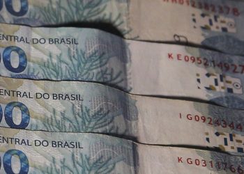 Imposto de Renda: Receita paga nesta sexta segundo lote de restituição
