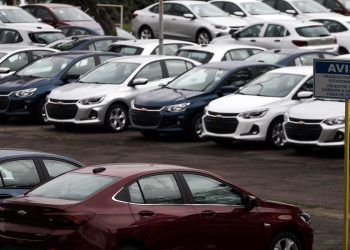 Governo prorroga por 15 dias desconto de carros a pessoas físicas