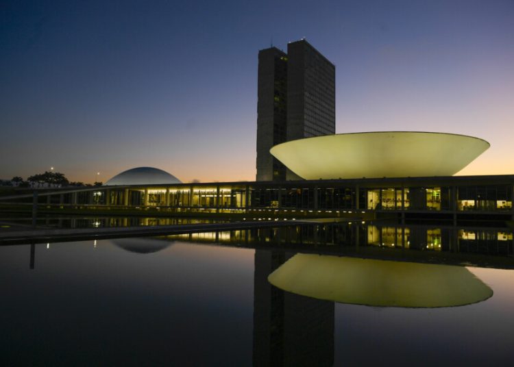 Cinco assuntos para ficar de olho no Congresso nesta semana