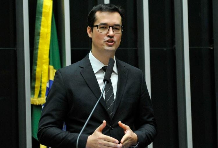 PF remarca depoimento de Dallagnol para segunda-feira PF remarca depoimento de Dallagnol para segunda-feira