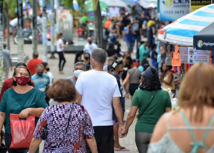 Saiba o que abre e o que fecha na capital durante o São João