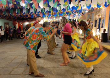 Turistas e jornalistas especializados se encantam com a Vila Sítio São João