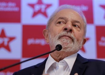 Lula tem 37% de aprovação e 27% de reprovação, aponta pesquisa Datafolha