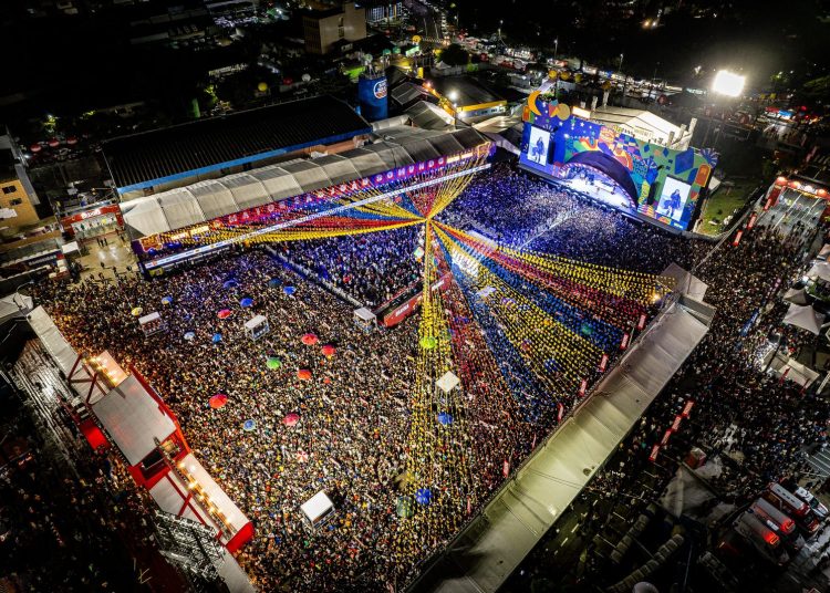 Veja a programação musical no Parque do Povo nesta quinta-feira