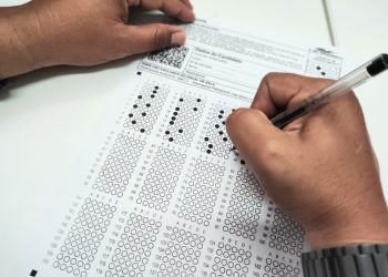 Quatro prefeituras paraibanas inscrevem para concursos públicos com salários até R$ 15 mil