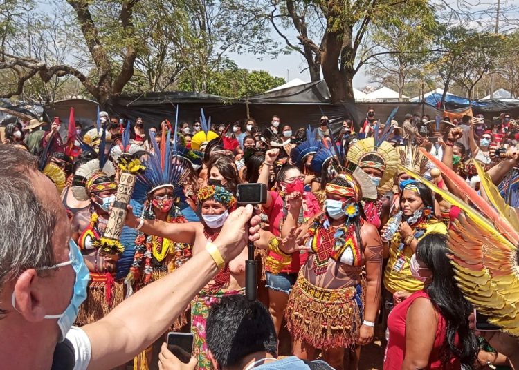 Fazendeiros em terras indígenas financiaram campanhas de ruralistas, aponta relatório