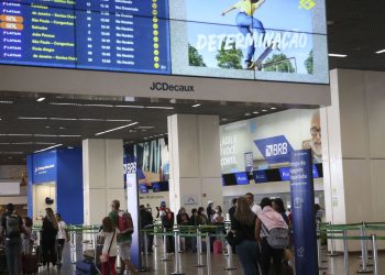 Em 2023, Brasil já recebeu 75% de turistas estrangeiros de todo 2022