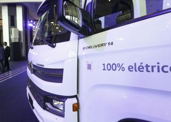 Carros elétricos são prioridade para transição energética