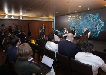 Meta remove do Facebook vídeo de incitação a ataques golpistas