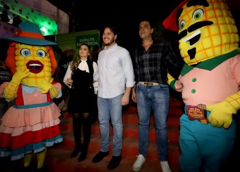 Prefeito de Caruaru fica encantado com Casamento Coletivo e fala em parcerias com Campina