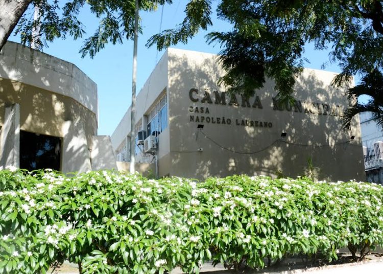 Câmara de João Pessoa define comissão de recesso que segue até 30 de julho