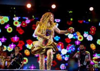 Elba Ramalho anima véspera de São João em Campina Grande
