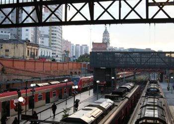 Maquinista da CPTM mata um colega a tiros na Estação da Luz