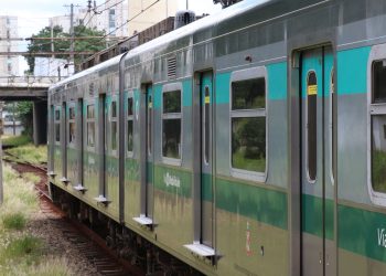 Falhas em linha da Via Mobilidade paralisa operação de trem em SP