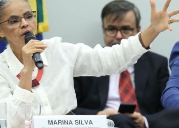 “Nosso tempo para agir está se esgotando”, diz Marina Silva