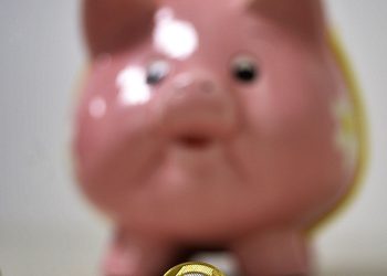Poupança tem retirada líquida recorde de R$ 11,75 bilhões em maio