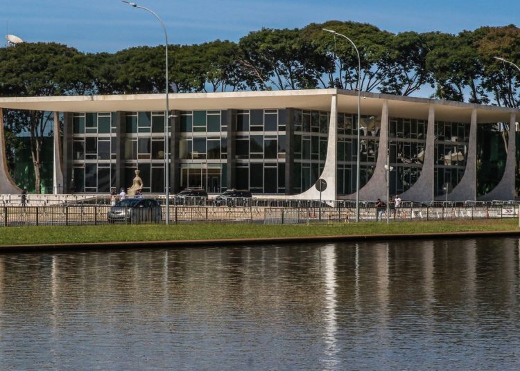 STF absolve ministro da Integração da acusação de peculato