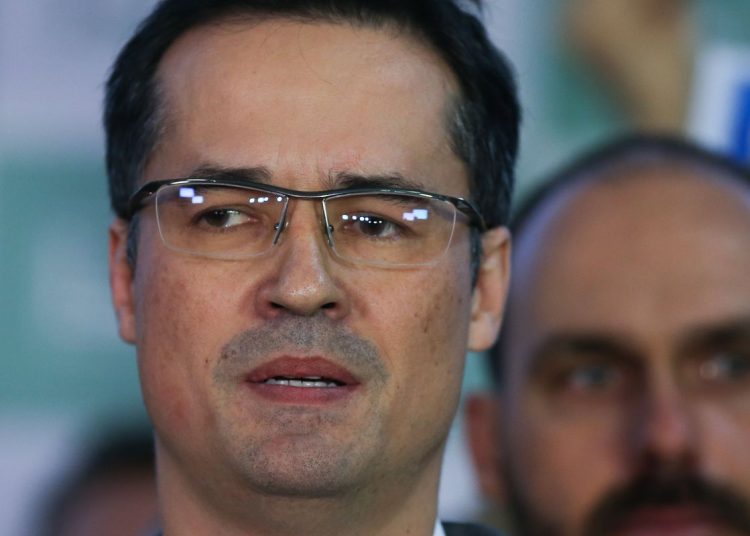 Deltan Dallagnol recorre ao STF para suspender cassação do mandato