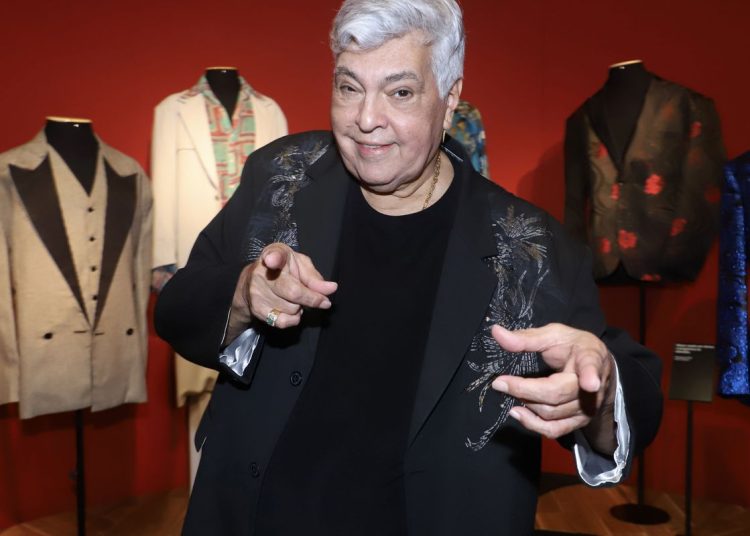Exposição celebra os mais de 50 anos de carreira de Sidney Magal
