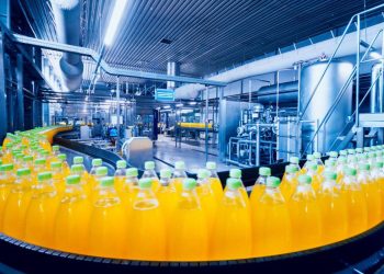 Produção industrial registra queda de 0,6% em abril