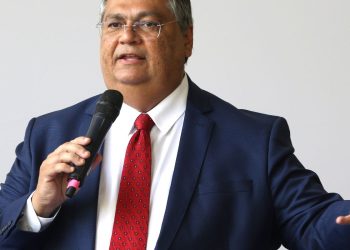 No Rio, governo assina acordos na área de segurança e roubo de cargas