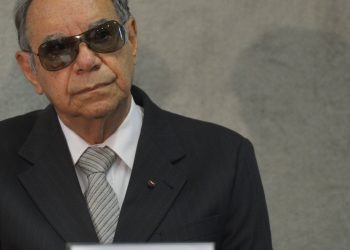 STJ adia julgamento de recurso para restabelecer condenação de Ustra