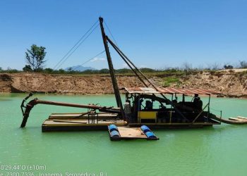 Extração ilegal de areia se aproxima de R$ 20 bilhões ao ano