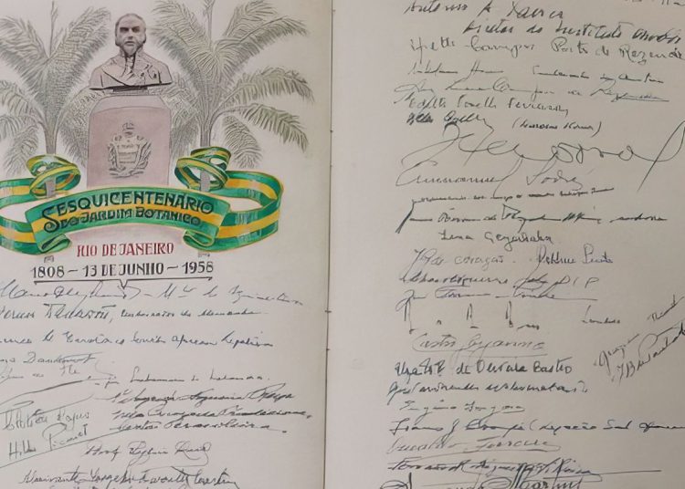 Mostra no Jardim Botânico do Rio reúne livros e documentos raros