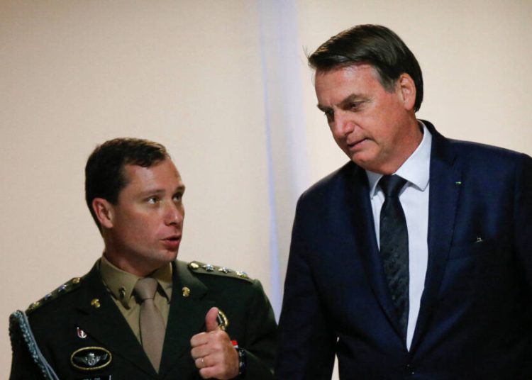 Por que Mauro Cid é tão esperado na CPMI. Veja em três pontos