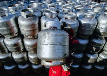 Diferença no preço do gás cozinha chega a mais de R$ 26,00 na Capital, constata Procon-JP