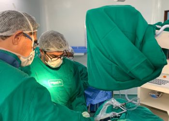Unimed JP realiza procedimento pioneiro na Paraíba para retirada de cálculo renal em criança de 3 anos