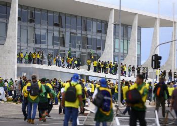 PF prende suspeito de participação em atos terroristas de 8 de janeiro