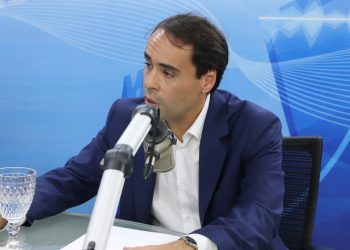 Delegado de crime cibernético faz alerta sobre golpes e cita cuidados em casos de celular roubado
