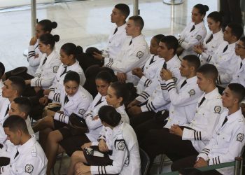 MPF ajuíza ação contra “padrão estético” em escolas públicas militares