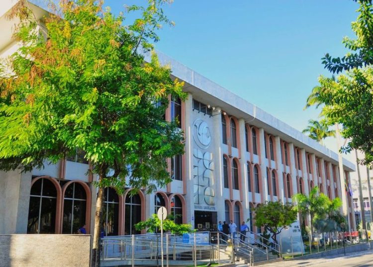 Censo: Assembleia Legislativa da Paraíba pode perder até seis cadeiras a partir de 2026