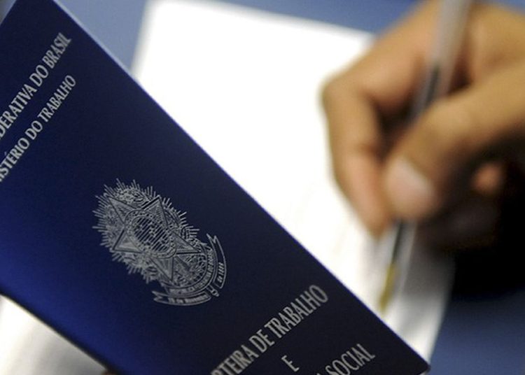 Micro e pequenas empresas criam sete de cada 10 empregos no país