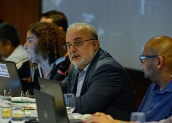 Política de preços da Petrobras é boa para o país, diz Prates