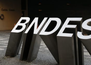 BNDES eleva investimentos na agropecuária em 50%