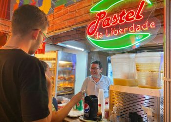 Comerciantes do Parque do Povo faturam durante a festa e atraem novos clientes para o pós evento