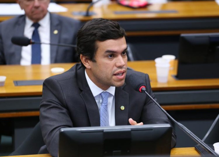 Relator derruba ideia do governo de aumentar piso para julgamentos do Carf