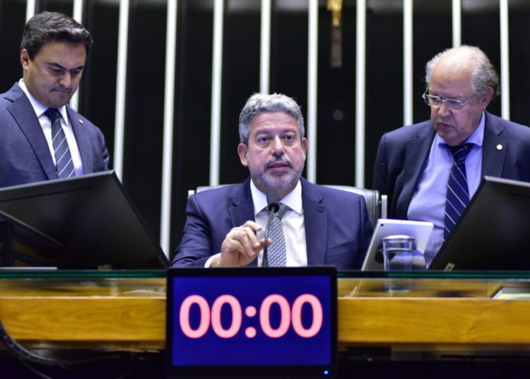 Entidades de defesa da imprensa repudiam ofensiva judicial de Arthur Lira