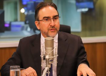 Regulamentação da reforma tributária ficará para 2024