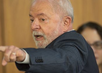 Lula vai a Colômbia participar de reunião sobre a Amazônia