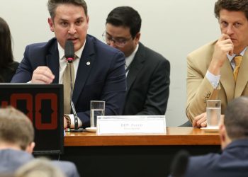 PGR pede arquivamento de investigação contra presidente da CPI do MST