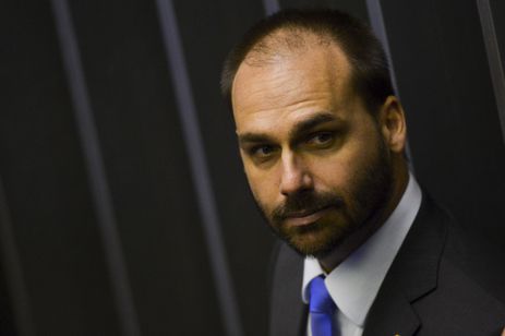 Deputado Eduardo Bolsonaro durante sessão de posse dos deputados federais para a 56a Legislatura.