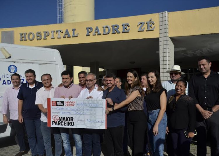 Vereadores prestigiam liberação de emendas cidadãs para o Hospital Padre Zé