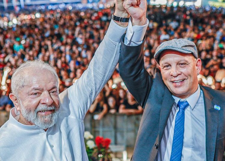 Lula celebra origem sindical e reafirma compromisso com trabalhadores
