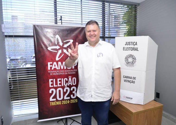 Prefeito de Boa Vista, André Gomes, é eleito 1º Vice-presidente da FAMUP