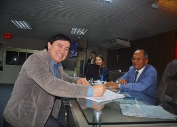 Napoleão Maracajá é empossado vereador na Câmara de Campina