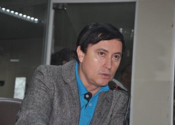 Napoleão posiciona-se contrário à doação de duas áreas públicas e explica critério para voto